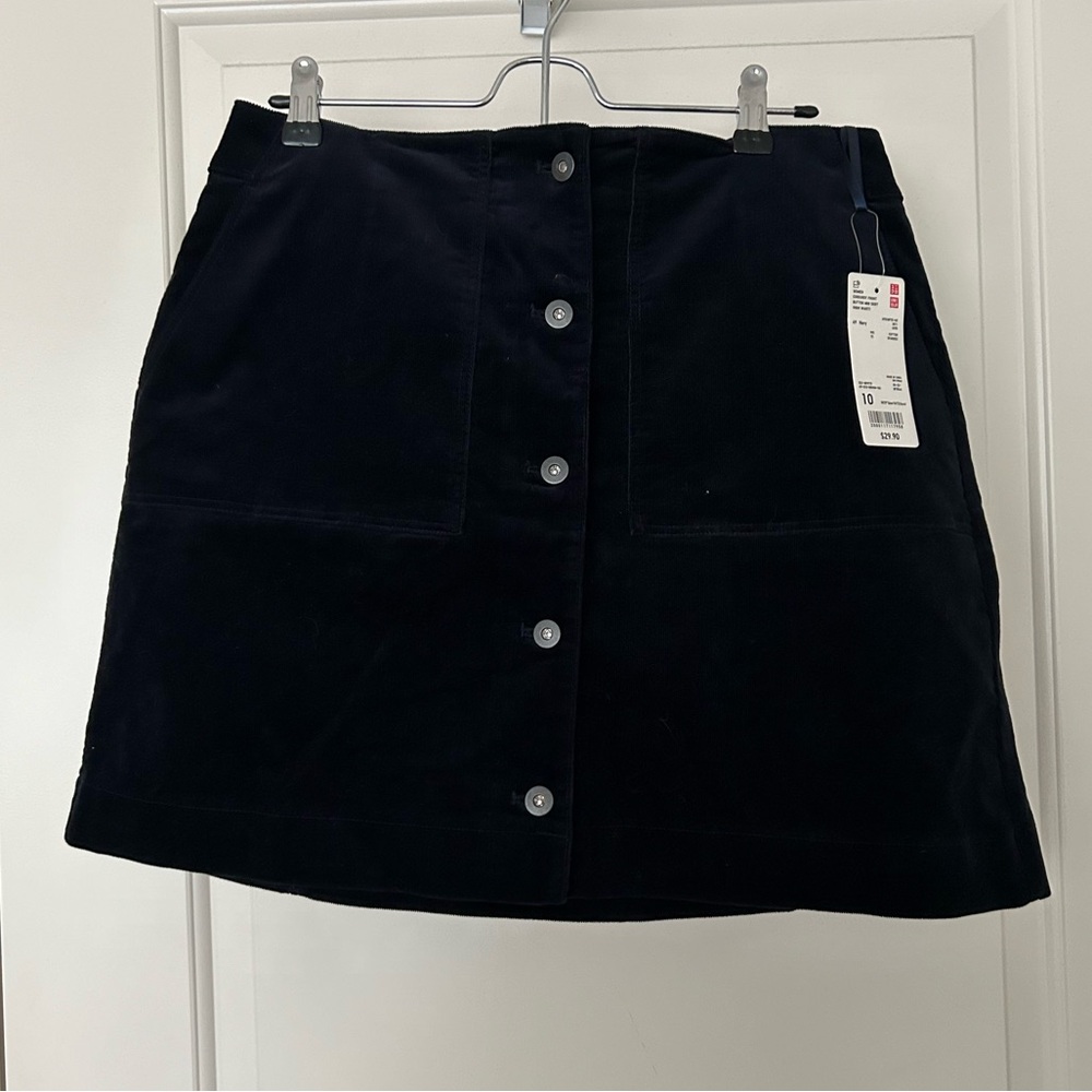 NWT uniqlo navy blue corduroy mini skirt